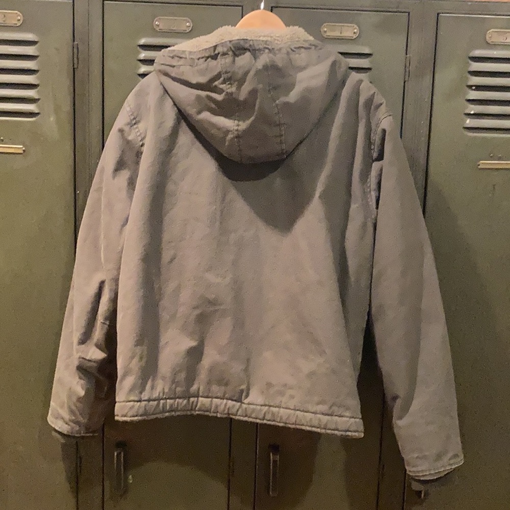 Cabellas Jacket - Picture 4 of 5